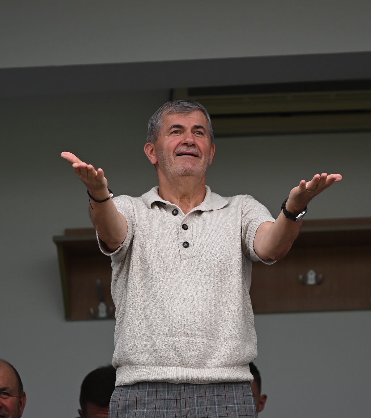 „Croitoru s-a speriat ca Tuchel” Patronul FC Botoșani, reacție fermă după ce antrenorul și-a înjurat jucătorii: „Voi pune mâna pe telefon”