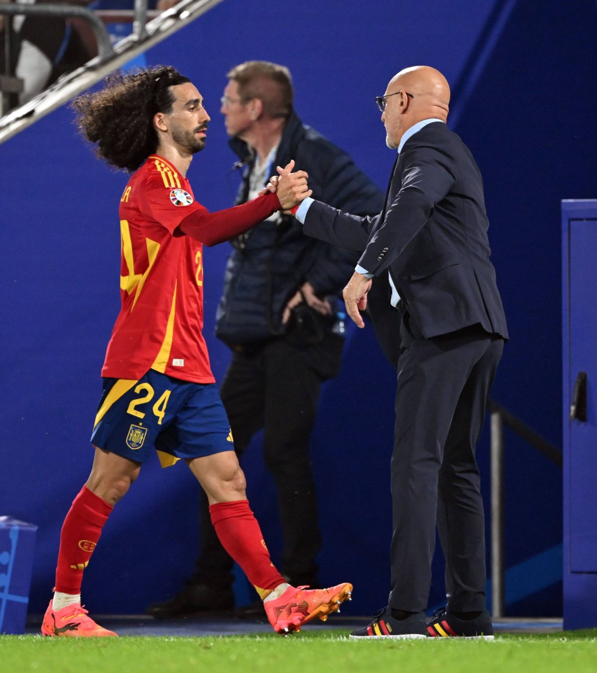 Cucurella n-a glumit! Campionul mondial își va tatua chipul selecționerului Luis de la Fuente: „Într-un loc vizibil”