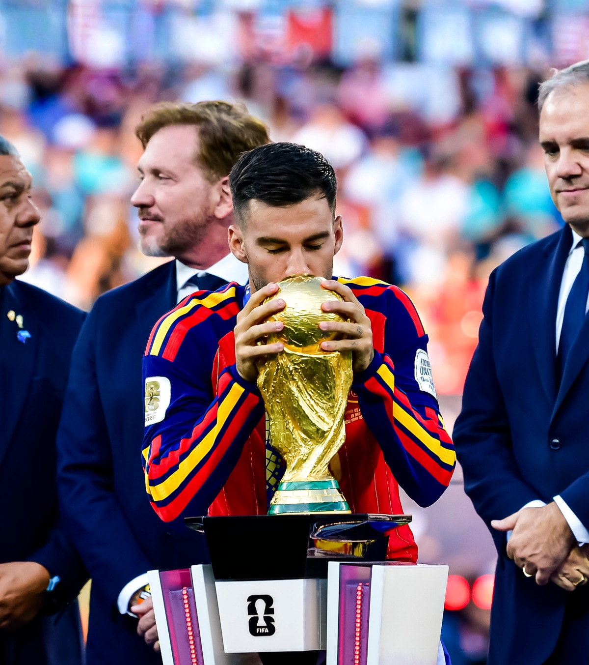 Alexa Baena scrie istorie Spaniolul a atins o performanță unică în Europa! Doar Messi și Di Maria se mai pot lăuda cu așa ceva