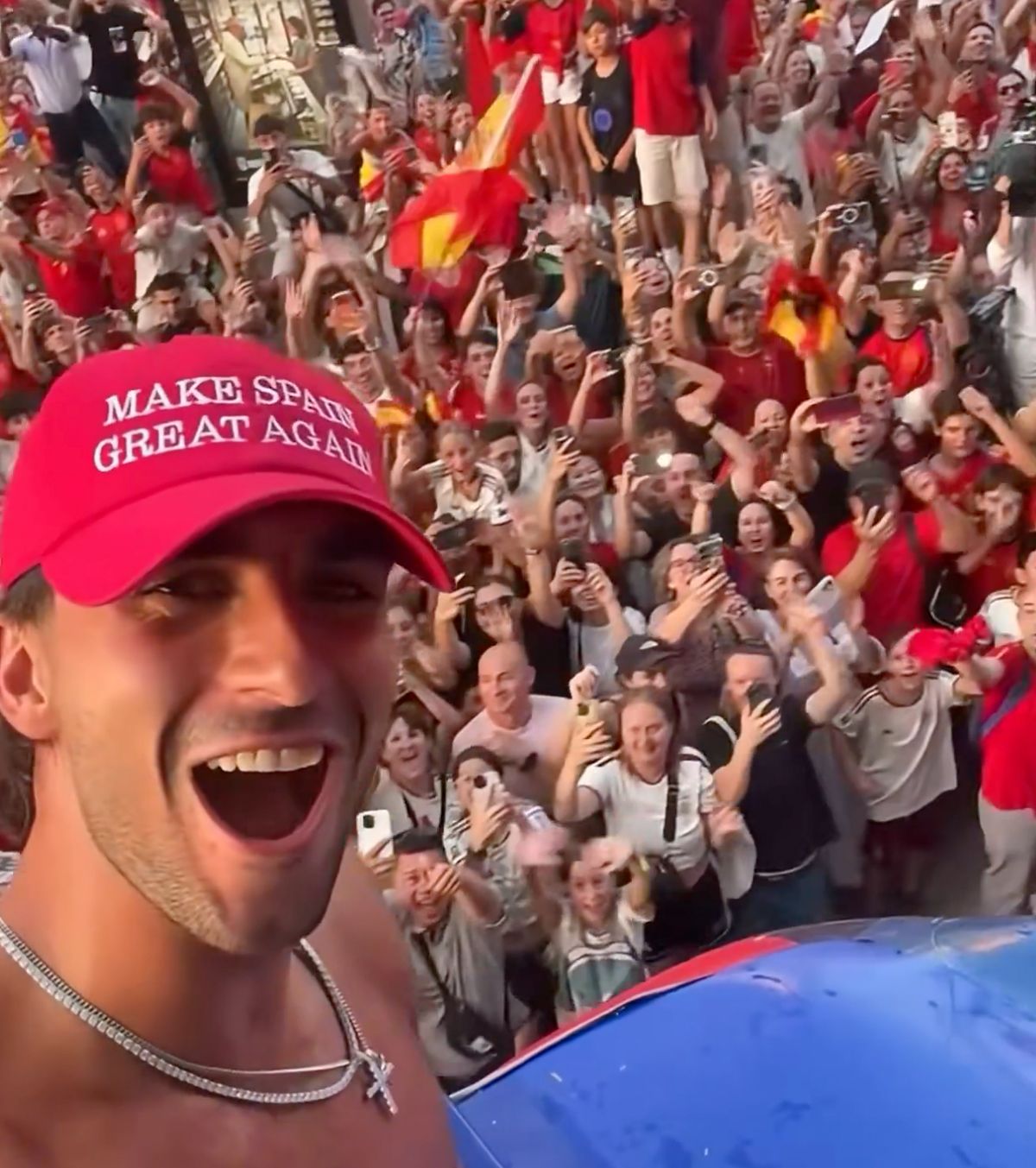 Apariție controversată FOTO. Cum a fost surprins Ferran Torres la parada din Madrid, după câștigarea CM 2026 + Reacția Casei Albe