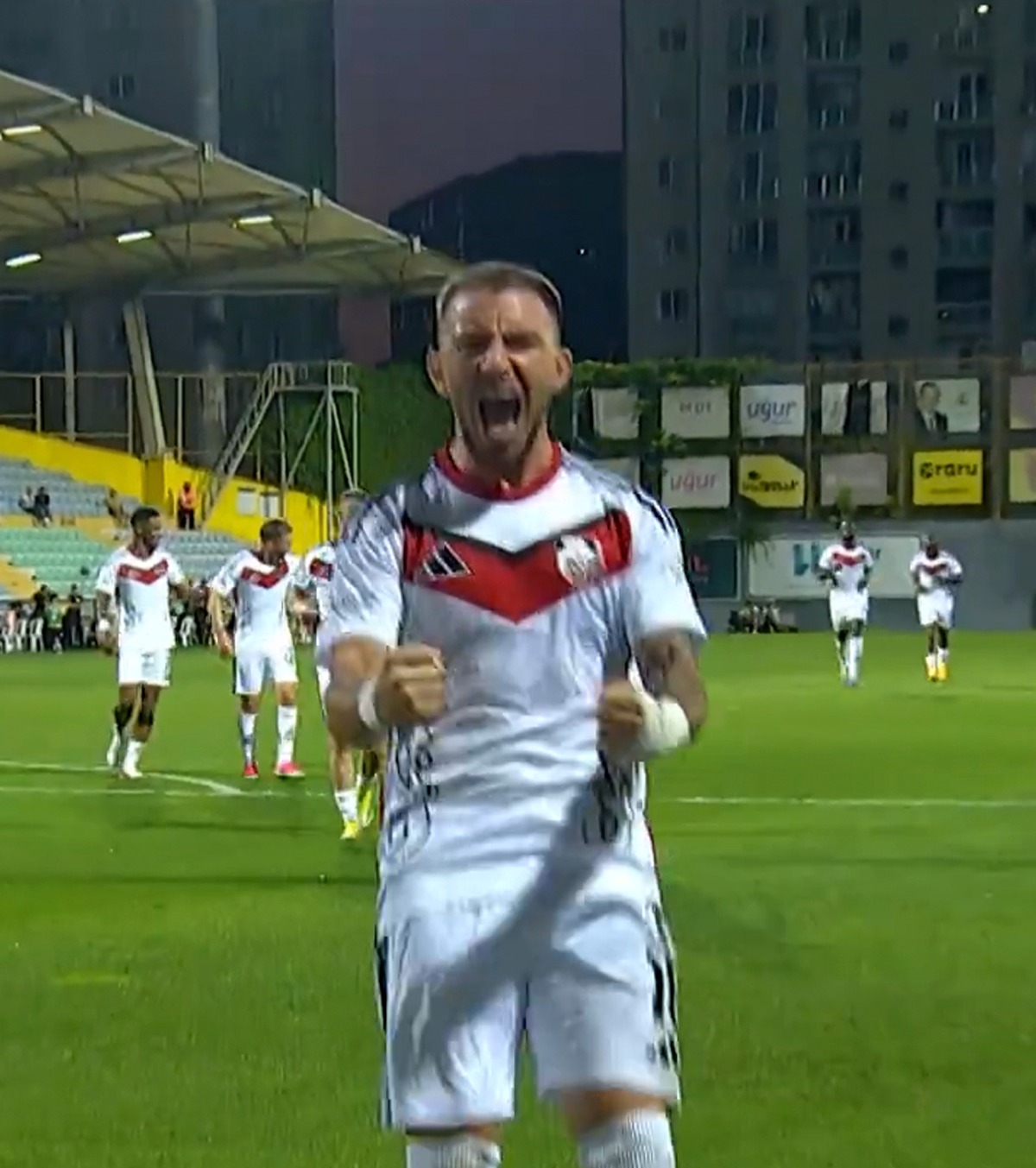 Sorescu, asul lui Rădoi   VIDEO+FOTO.  I-a adus  prima victorie  pe banca lui Gaziantep cu un nou  GOLAZO!