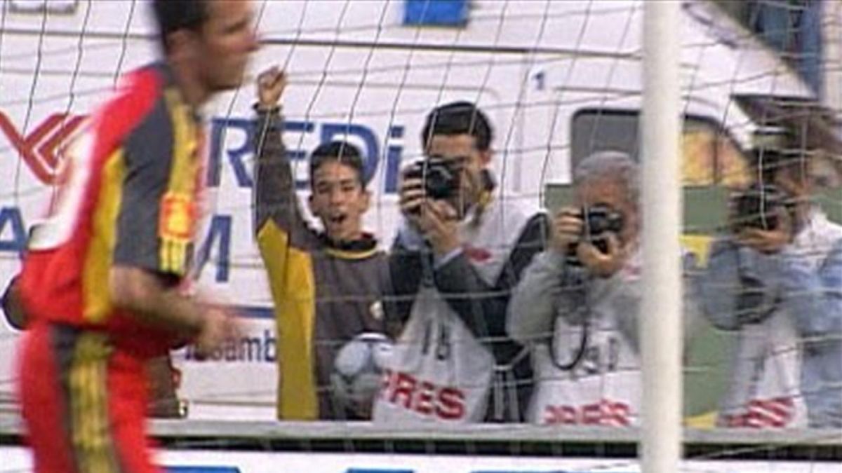Schimbare istorică în La Liga   Adio unei tradiții dragi oricărui junior!   FOTO:  Imagini de colecție cu fotbaliști celebri de pe vremea când erau copii de mingi
