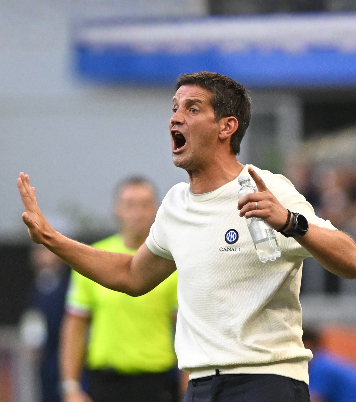 Chivu va fi premiat la Scala din Milano   Cea mai importantă sală a Italiei,  deschisă pentru antrenorul lui Inter