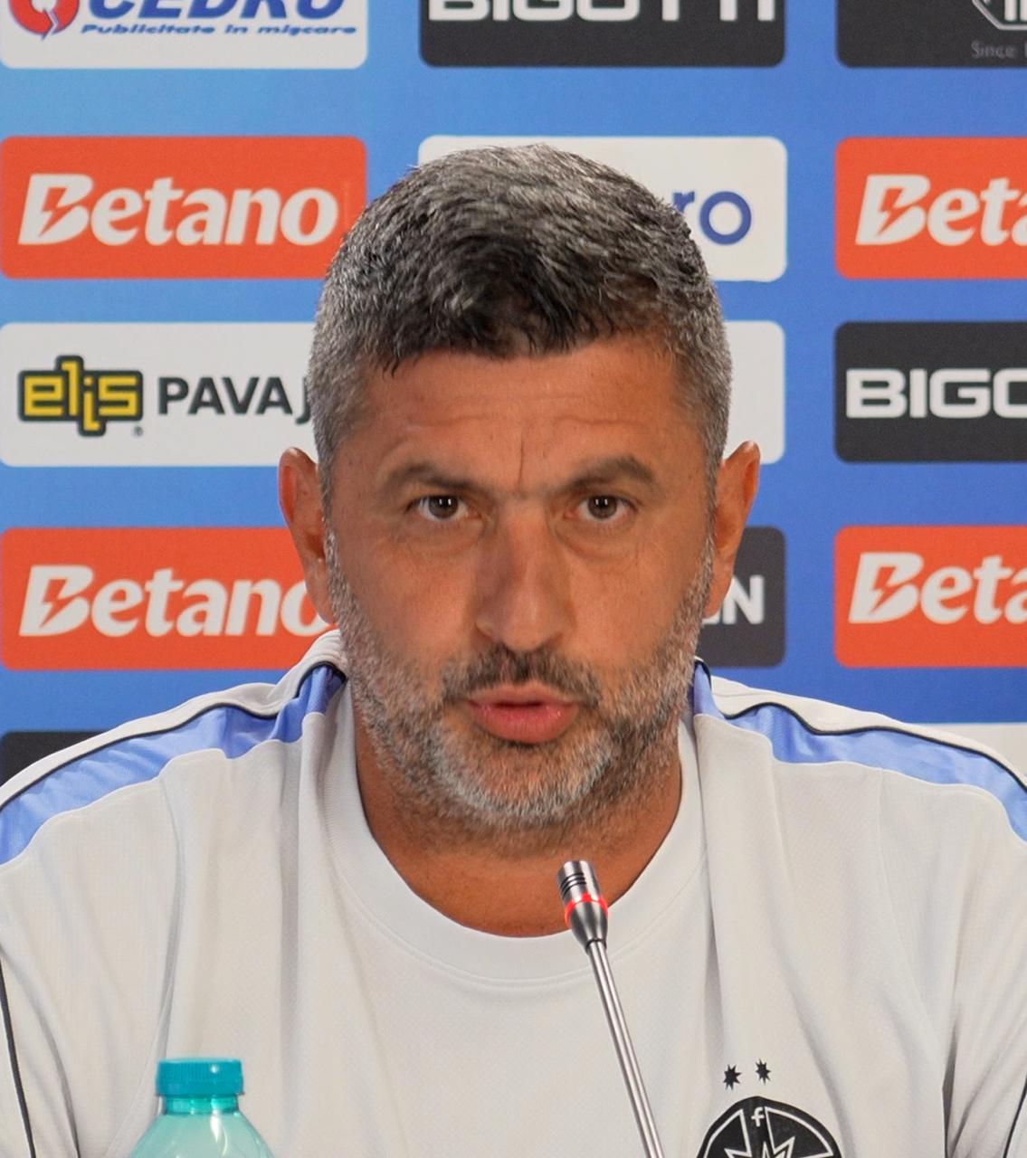 „A fost o frustrare”   VIDEO.  Marius Baciu vrea să discute cu  ultrașii FCSB care i-au cerut demisia.  Ce le transmite