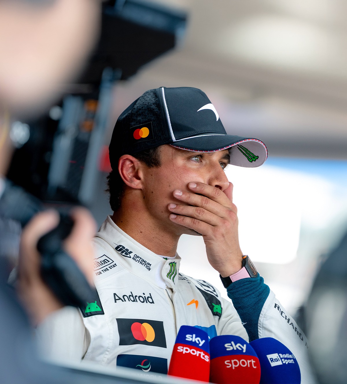 Lando Norris a semnat   FOTO+VIDEO.  Noul contract îi va aduce o  sumă fabuloasă  în Formula 1