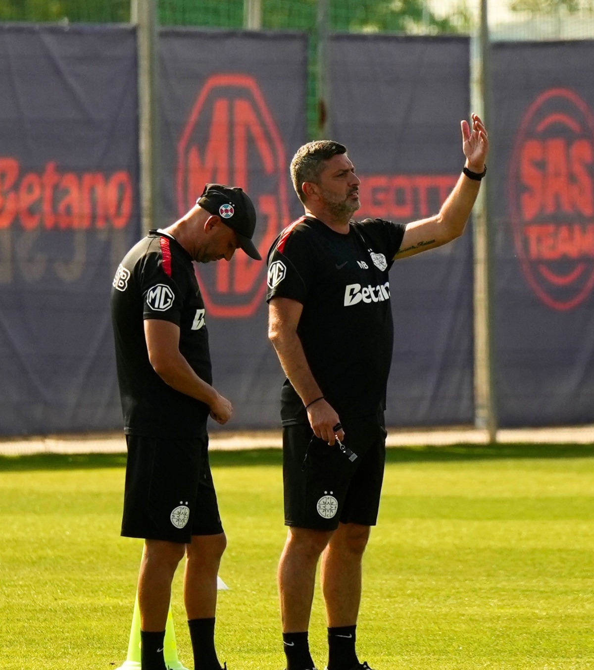 Probleme mari la FCSB  Baciu are la dispoziție doar 15 jucători de câmp pentru  meciul cu FC Argeș!  Care e starea accidentaților