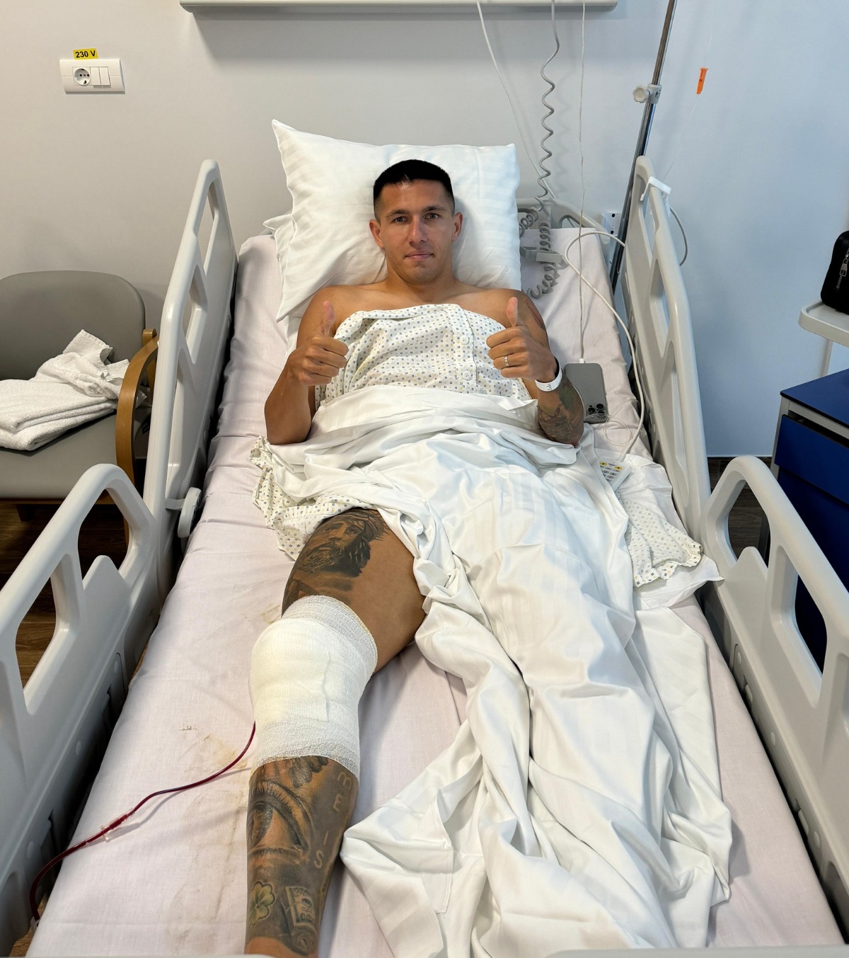Ghinion teribil   Jucătorul de la FC Argeș  a suferit a cincea operație  la genunchi: „Nu renunț!”
