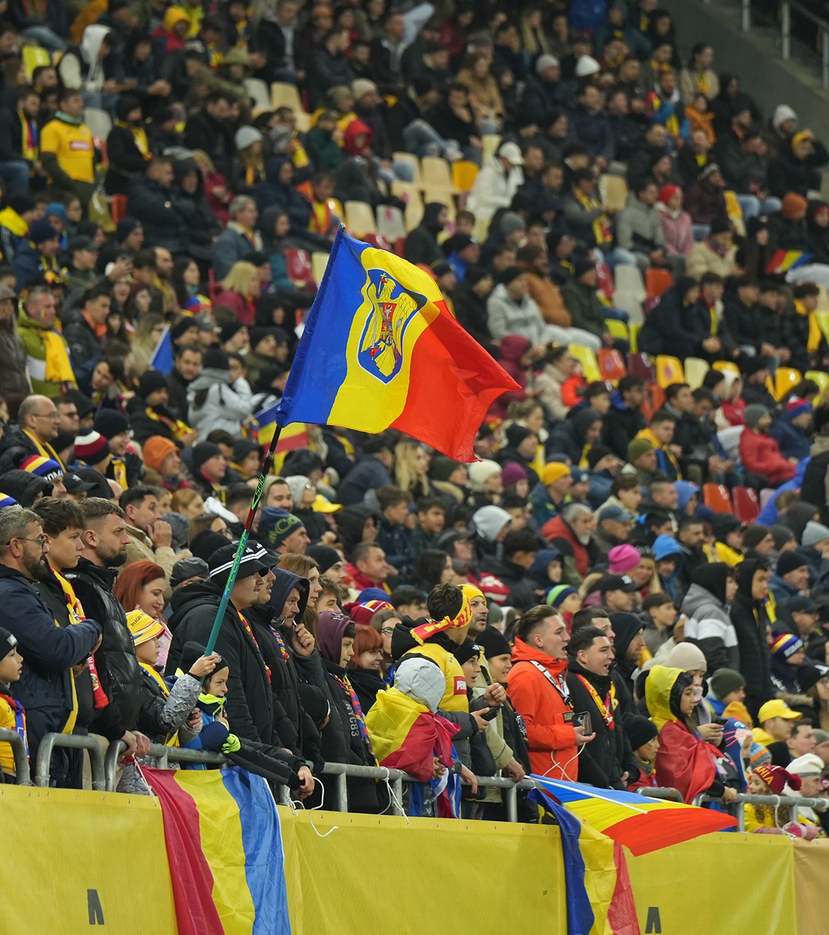 S-au pus în vânzare biletele   Cât costă un tichet la România - Suedia,  primul meci oficial cu Hagi pe bancă și cu fani în tribune