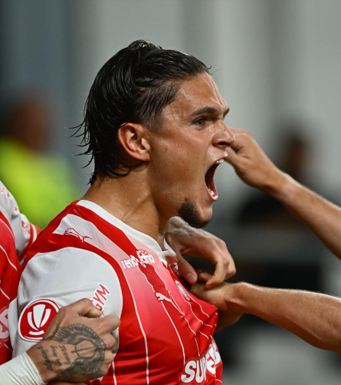 Pascual a deschis scorul pe „Arc”   FOTO.  Golul spaniolului cu FCSB, validat cu ajutorul VAR! Kovacs a avut de luat  o decizie dificilă