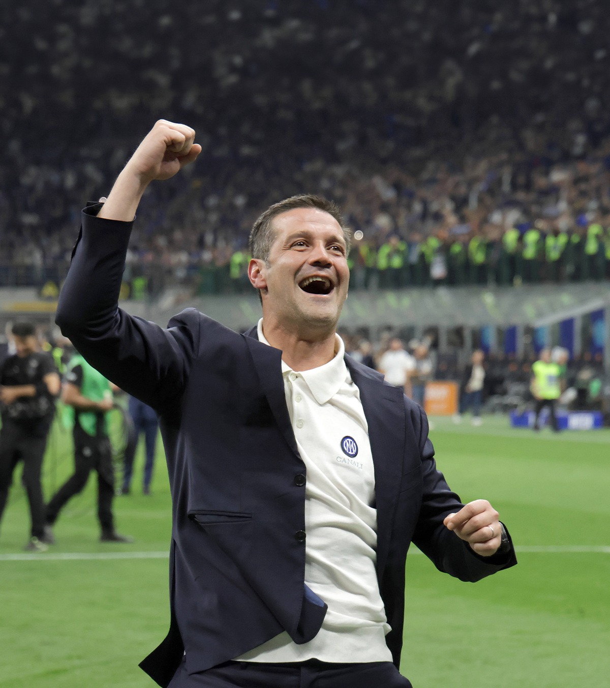 „Chivu va antrena Real Madrid!”  Un român este dispus să pună la bătaie  50.000 de euro